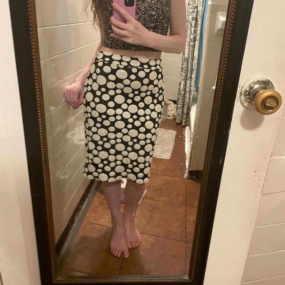 NWOT Polka Dot White & Black Midi Skirt - no brand, from small boutique